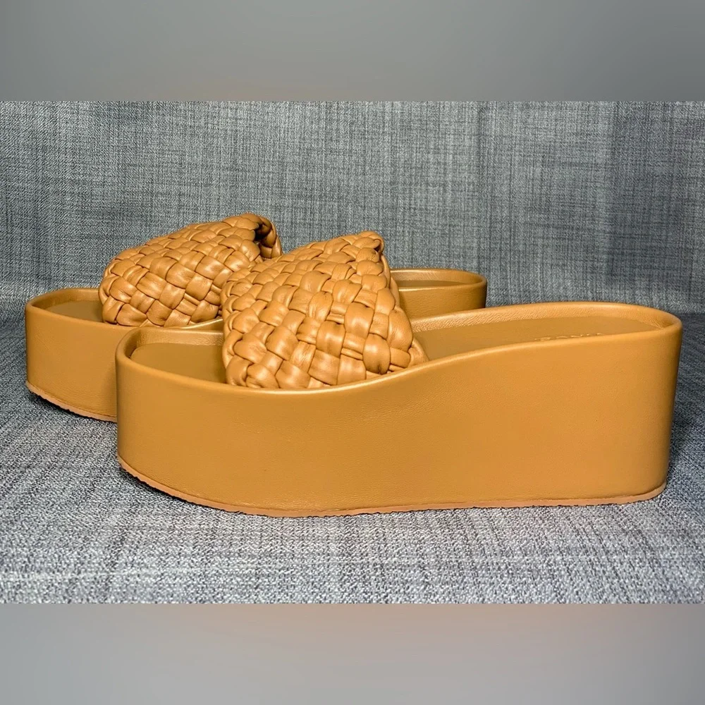 Vince Mari Slip On Platform Wedge Sandals Tan Leather Size 11 - Picture 4 of 8